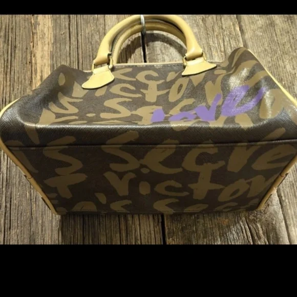 Victoria's Secret Women's Brown and Purple Bag Love Medium - Picture 11 of 11